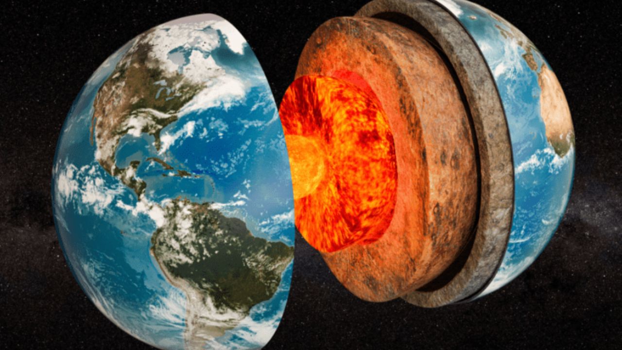 Under the crust of the Earth, scientists have found a huge pool with more water than on the surface.