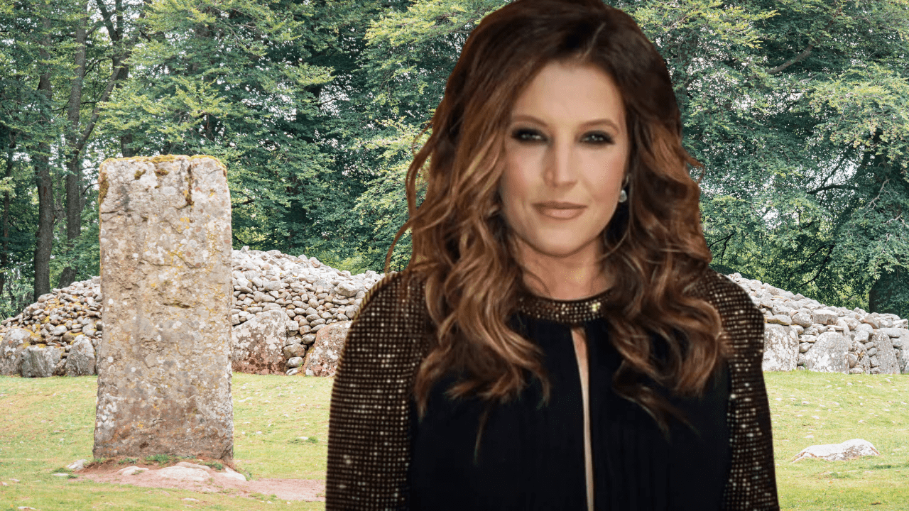 Officials say that Lisa Marie Presley died because her weight loss surgery went wrong.