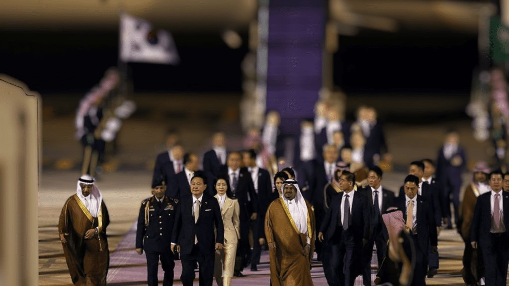 Grand Welcome President Yoon's Arrival in Riyadh with Saudi Fighter Jet Escort.
