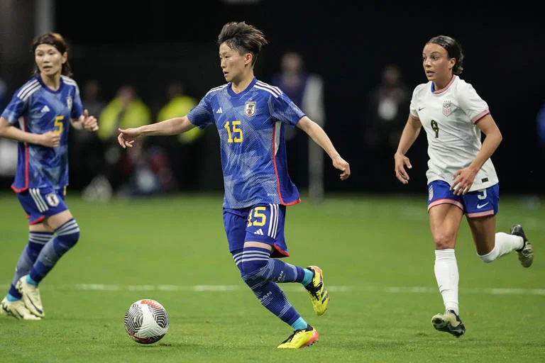 Japan's Aoba Fujino (15) moves the ball against the US in the first half of the SheBelieves Cup women's soccer event in Atlanta on April 6, 2024. 
