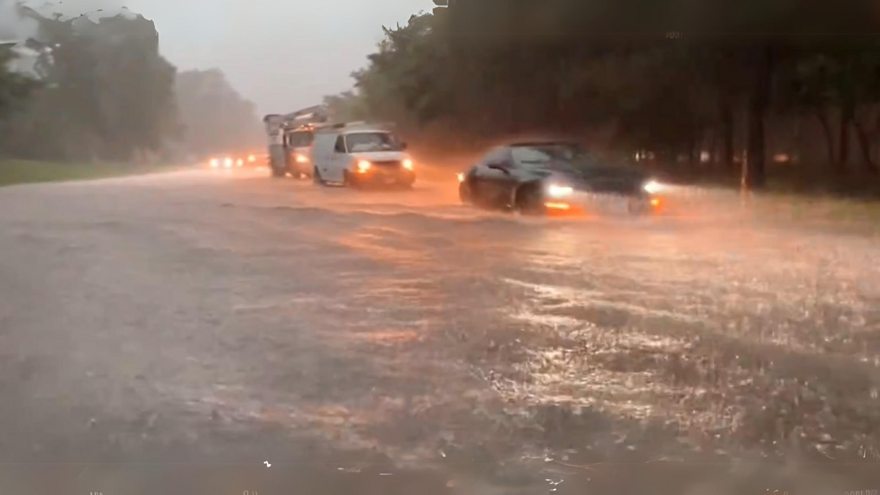 Houston is experiencing “life-threatening” floods due to extreme weather in Texas